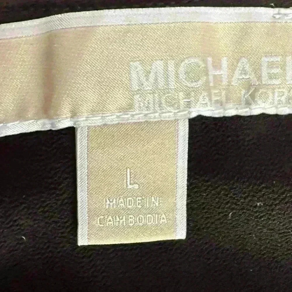 Michael Kors Women's Black Smocked Ruffled Lined Flutter Sleeve Dress (21) - Picture 8 of 10